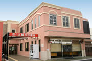 C102126_co_1.jpg