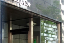 C104695_co_1.jpg